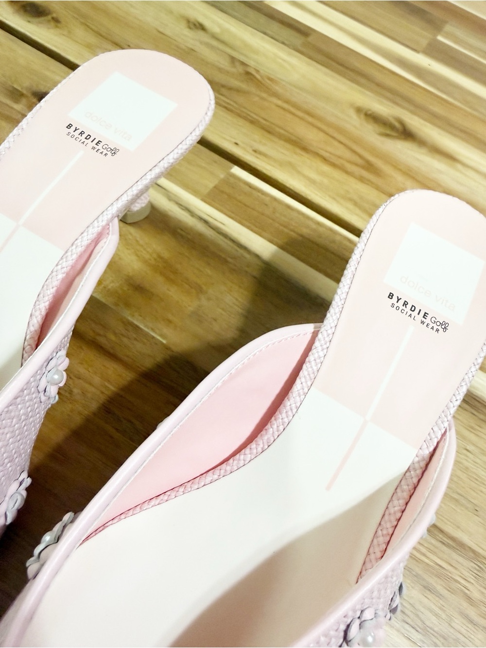 Dolce Vita x Byrdie Golf Camilo Pink Slide On Flower Applique Mules Size 8.5W - Picture 13 of 15